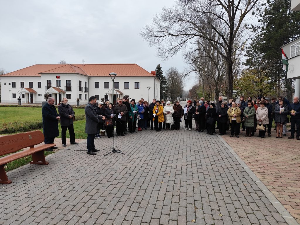 A Pongrátz testvérek emlékpadjának avatóünnepsége 1