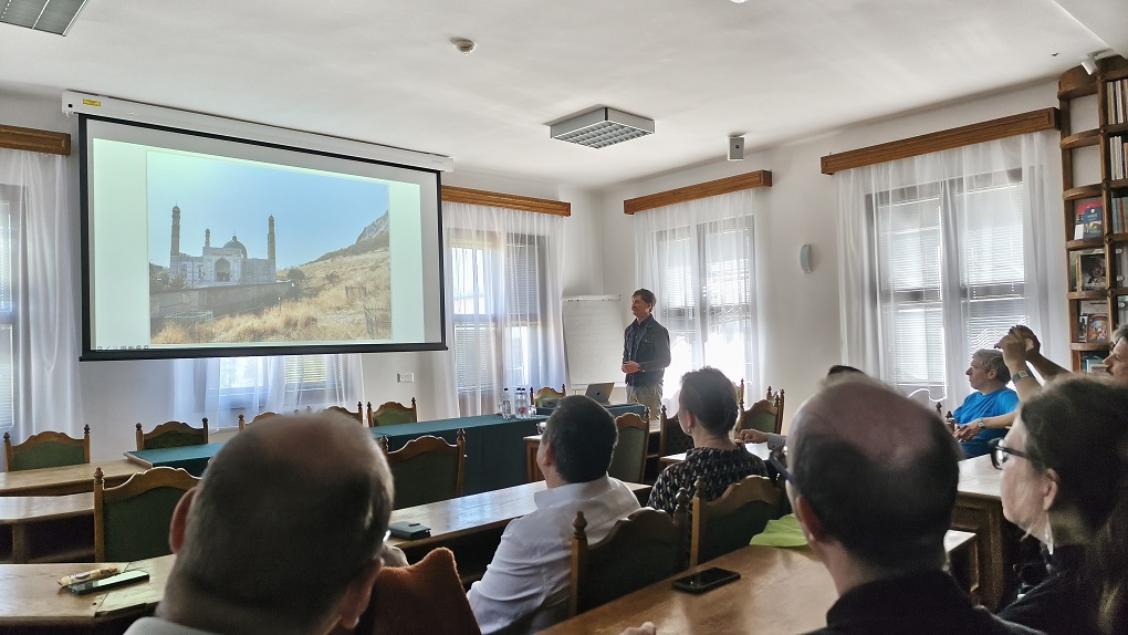 10. Paragi Dénes előadása