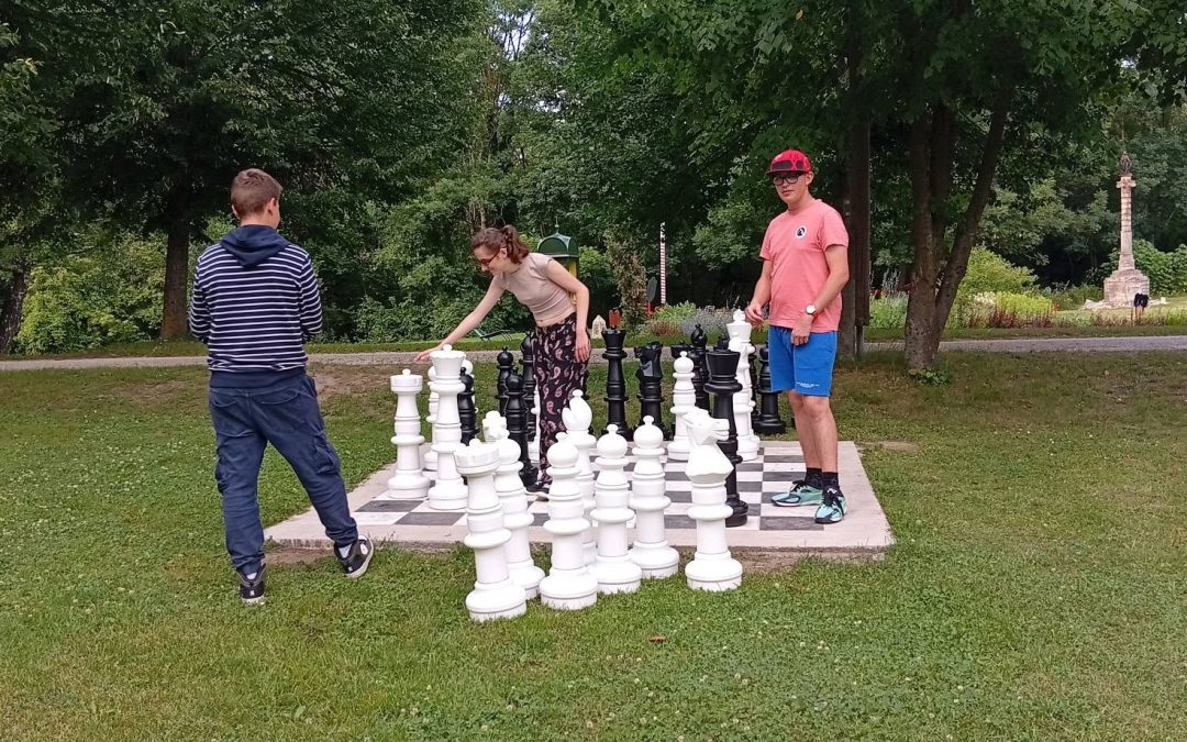 Élményalapú tanulás a Nagy-Magyarország Parkban – Mezőörsi diákokat fogadott az Összetartozás Népfőiskola